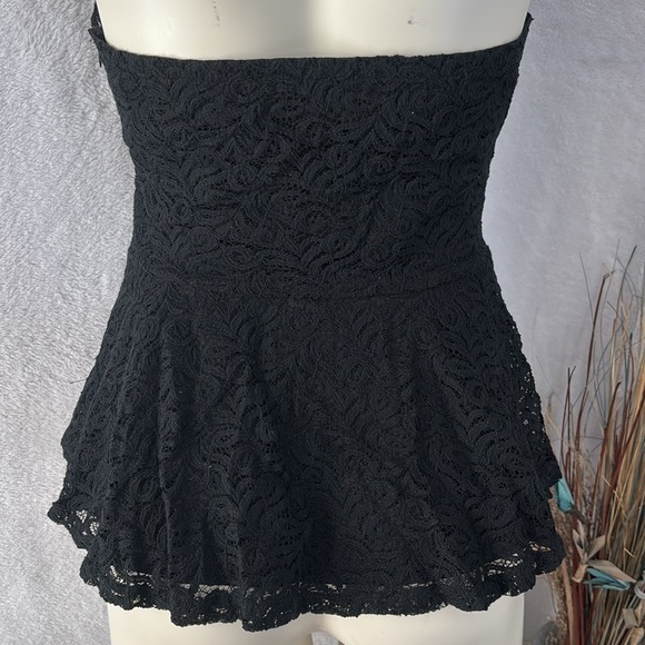 Papaya‎ Black Lace Strapless Peplum Top with Beaded Waist - Size L - Picture 5 of 5